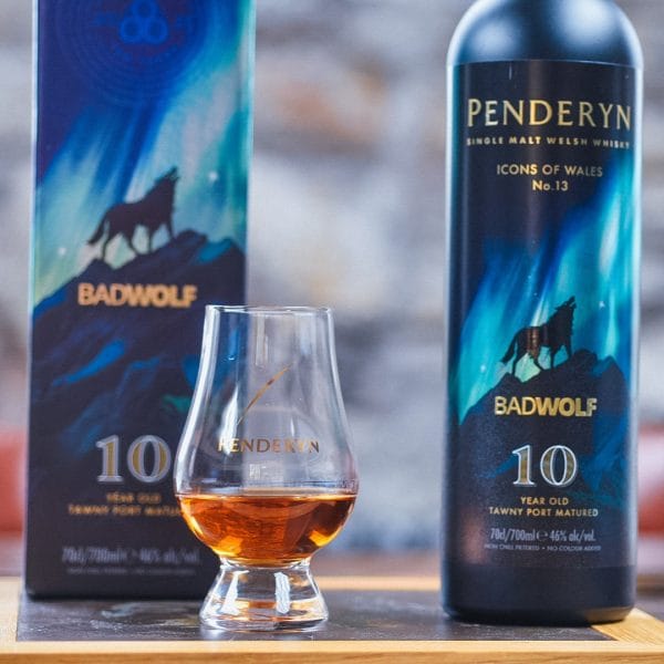 Penderyn Icon of Wales Bad Wolf 10 YO mood shot 2